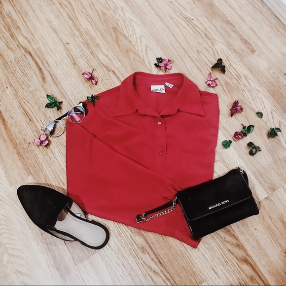 RED BLOUSE - Picture 1 of 2